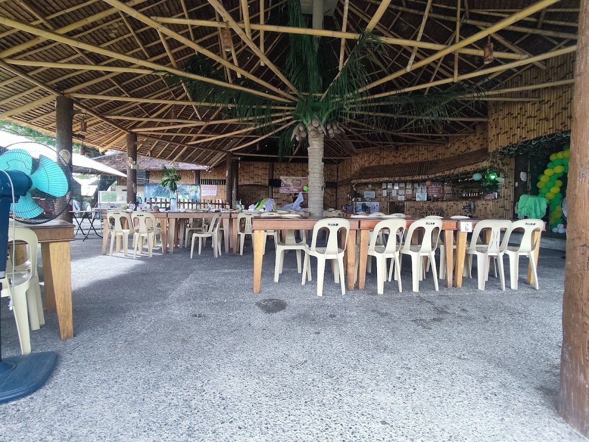 Kubo Bar Garden And Restaurants